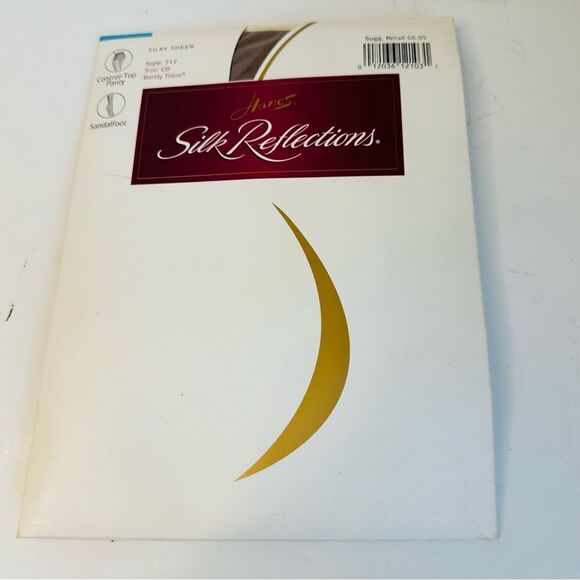 VTG Silk Reflections Silky Sheer Pantyhose Size CD Barely There NIP - Picture 1 of 4